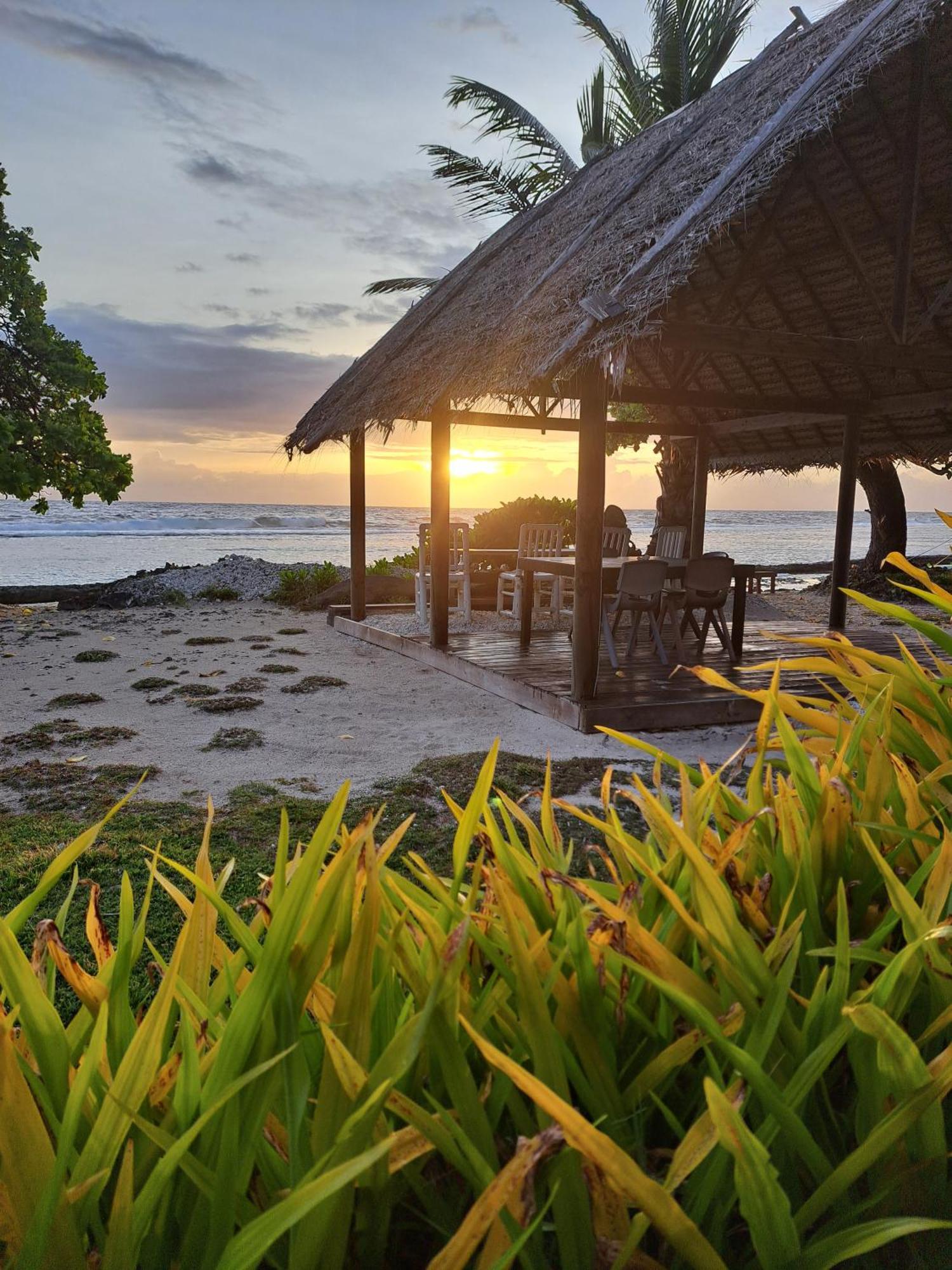 Tifaifai Et Cafe Huahine Bed and Breakfast Fare Buitenkant foto